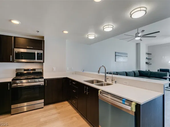 150 Las Vegas Blvd #1008, Las Vegas, NV 89106