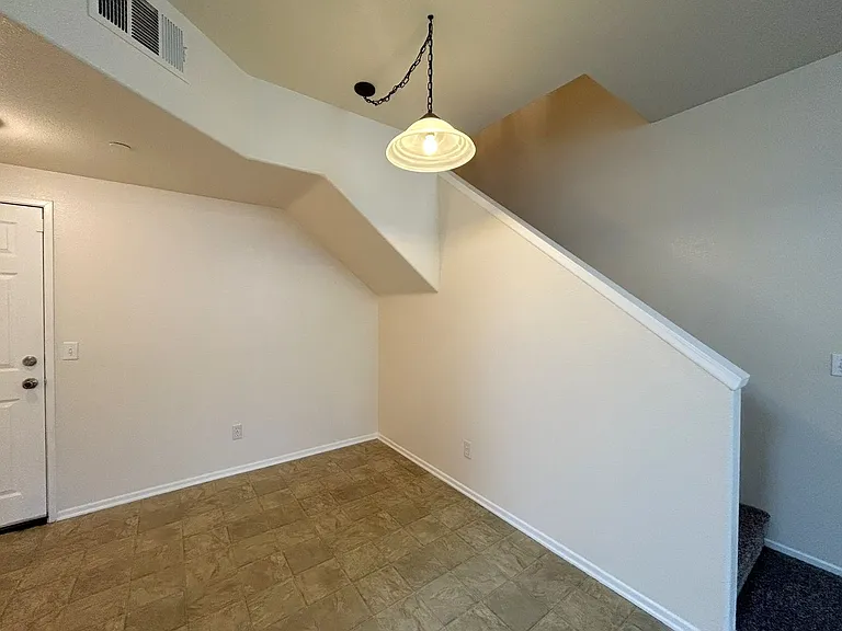 1555 Orange Ave #403 — Photo 8