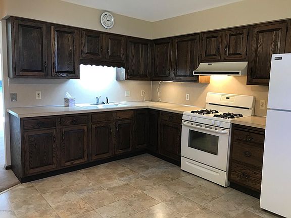2nd image of 5697 Leisure South Dr SE