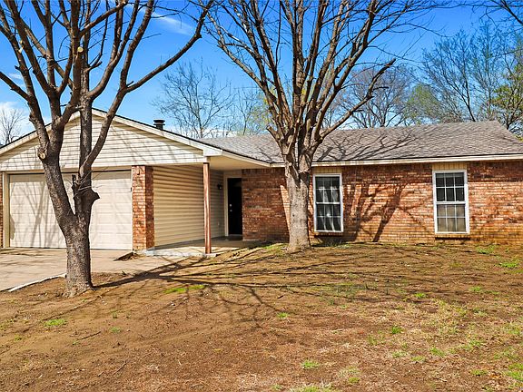 5th image of 7437 Sandhurst Ln S