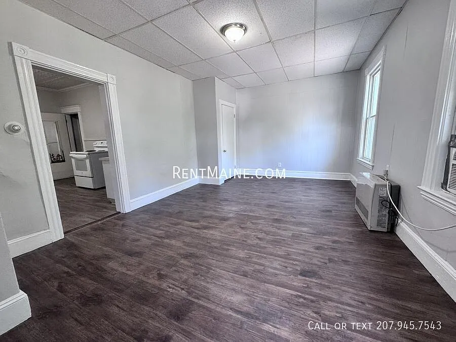 276 Main St #5