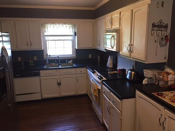 4th image of 314 Magnolia Dr