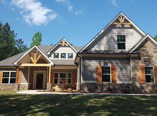 1845 Rocky Creek Rd, Hampton, GA 30228