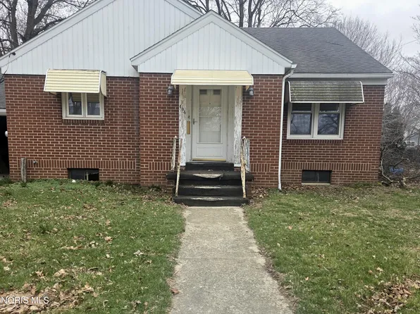 404 S Fayette St, Fayette, OH 43521