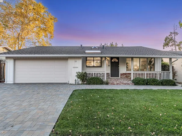 41335 Apricot Ln, Fremont, CA 94539