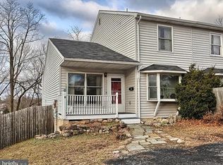 17 Roosevelt St, Enola, PA 17025