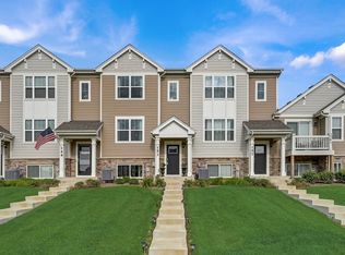 153 Goldenrod Dr, Elgin, IL 60124