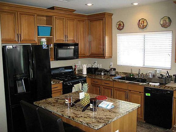 5th image of 607 Sunderland Ct