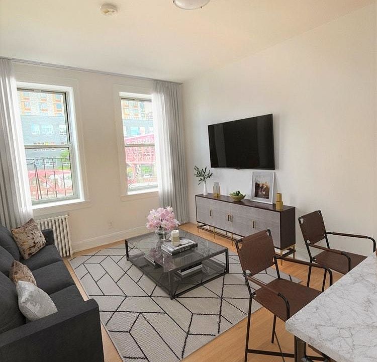 1st image of 176 Delancey St #2S