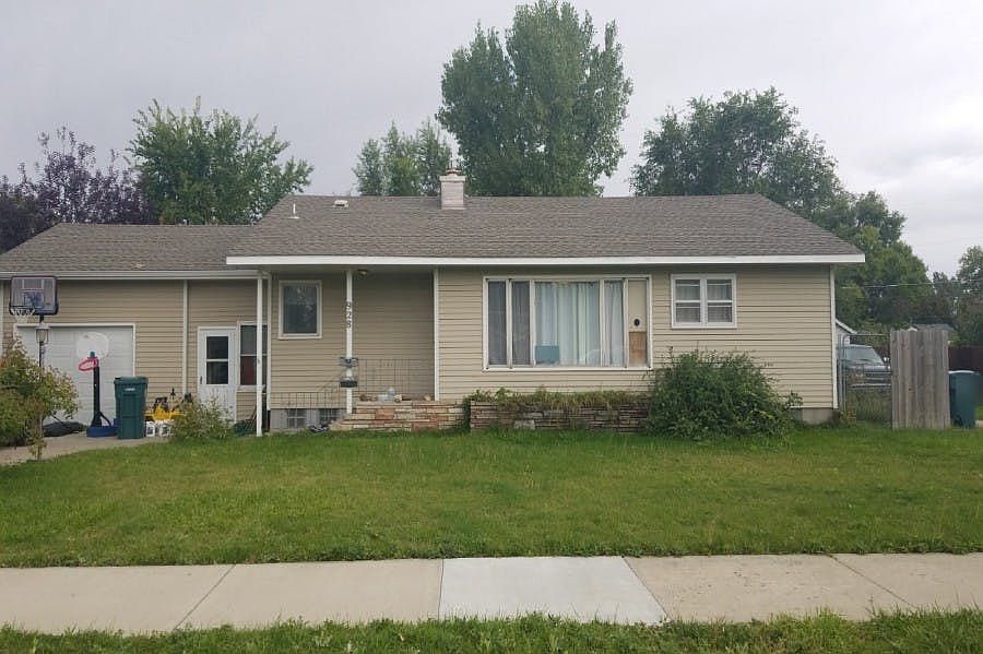 1st image of 928 One 2 Howard Ave