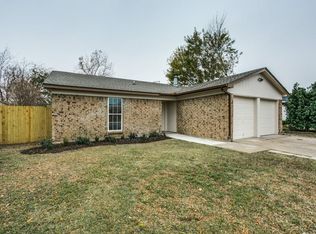 621 Park Center Blvd, Saginaw, TX 76179