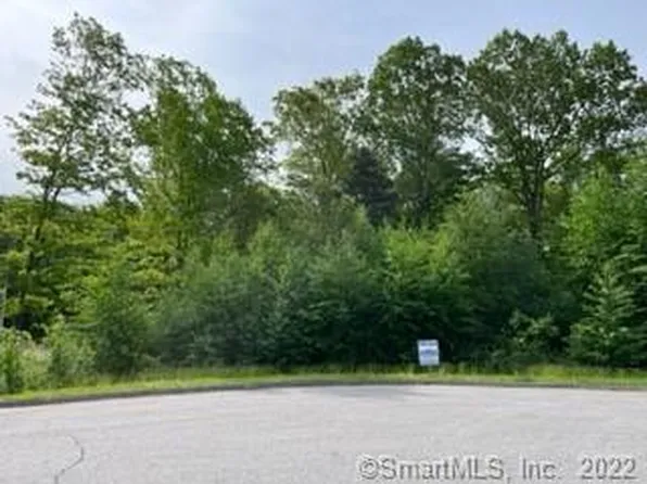 97 Fieldstone Drive, Tolland, CT 06084