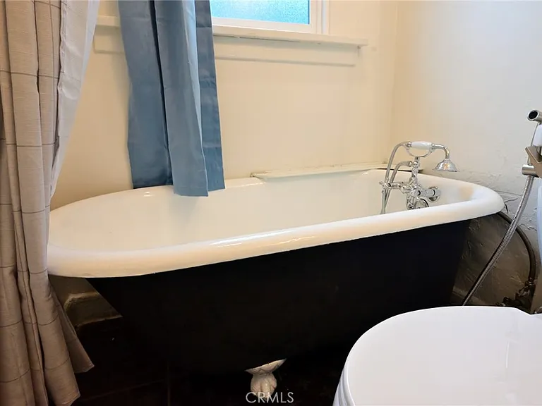 44 Navy St #10 — Photo 31