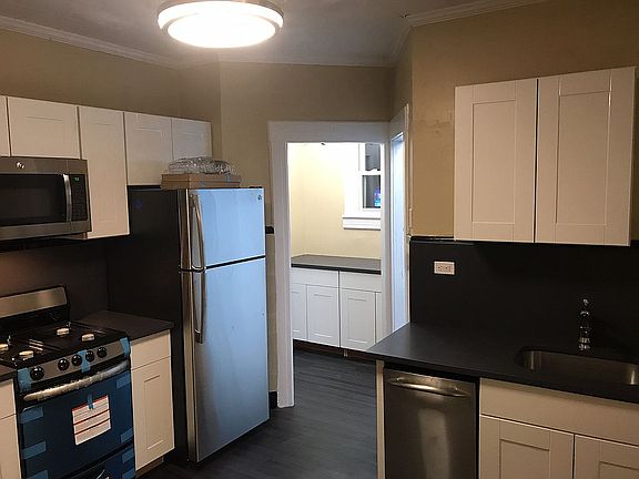 5th image of 163 Lincoln Ave