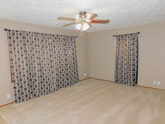 2nd image of 1012 N Sheridan Ave
