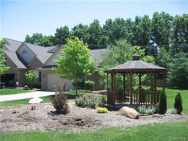 1st image of 8151 Springdale Dr