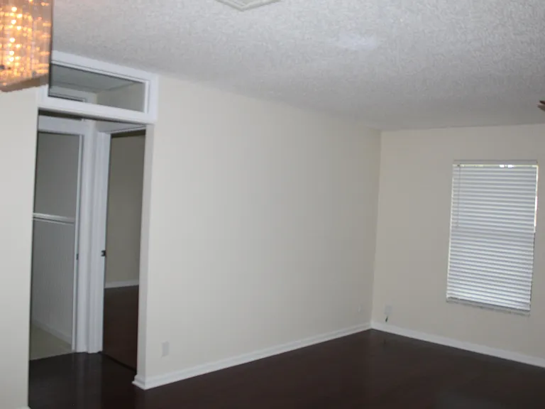 13880 Paddock Dr — Photo 6