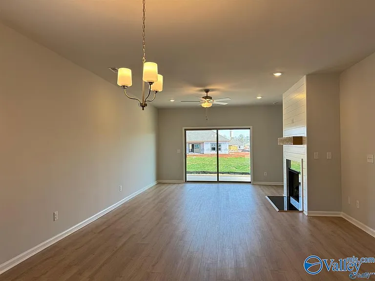 12660 Whitcomb Cir — Photo 10