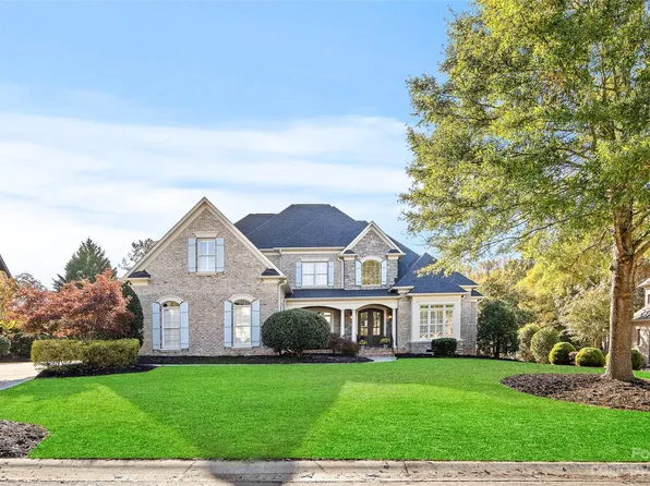 1211 Hadley Park Ln, Matthews, NC 28104