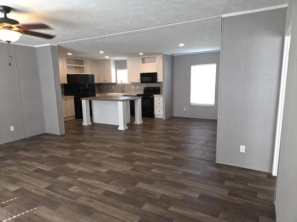 58 Charles Ave, Clarksville, TN 37042