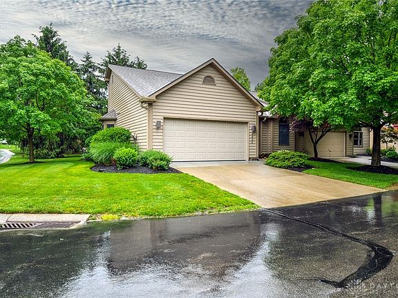 3rd image of 4826 Beechwood Ln