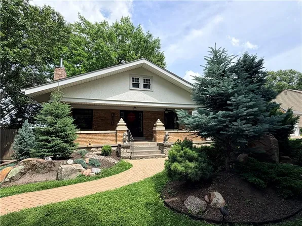 7301 Washington St, Kansas City, MO 64114