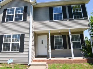 1958 Whirlaway Cir, Clarksville, TN 37042