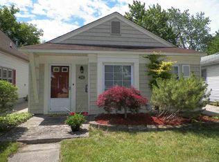 730 E Hazelhurst St, Ferndale, MI 48220