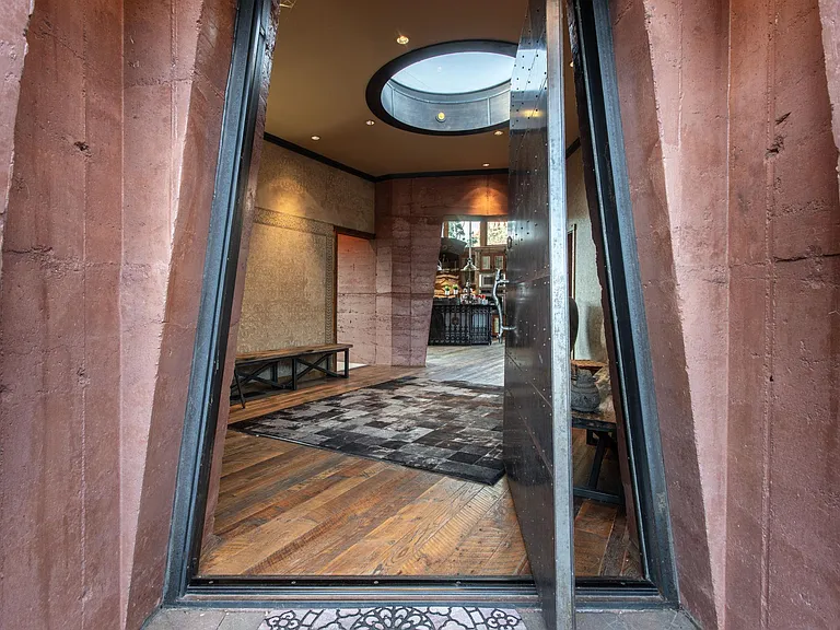 45 Thompson Trl — Photo 8
