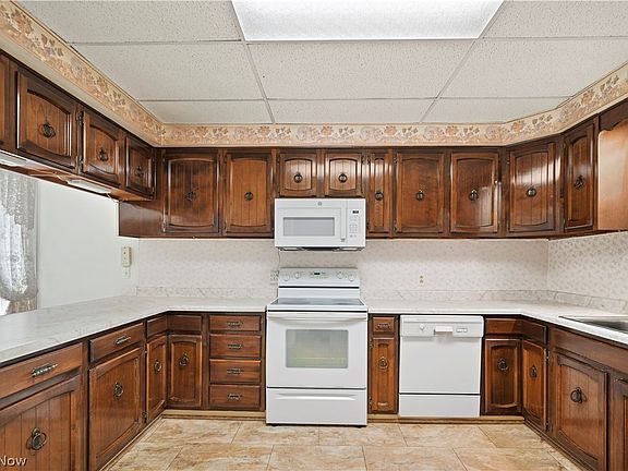 4th image of 503 Ravenna Rd