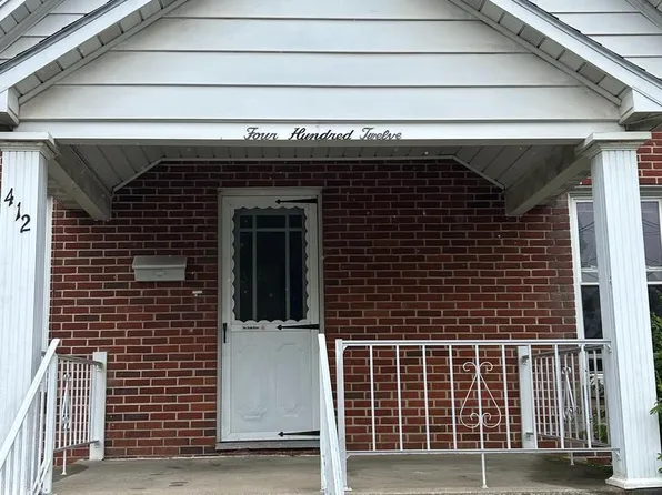 412 E Pleasant St, Hanover, PA 17331