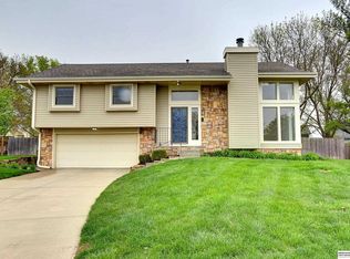 1106 Rebecca Ct, Bellevue, NE 68123