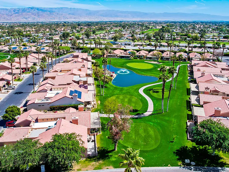 42315 Liolios Dr — Photo 32