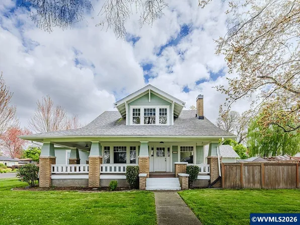 395 N Sheridan St, Mount Angel, OR 97362