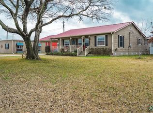 618 E Eubank St, Mabank, TX 75147
