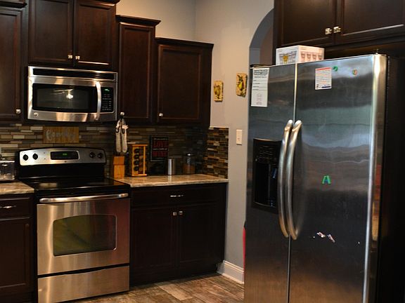 3rd image of 4467 Jockey Whip Ln