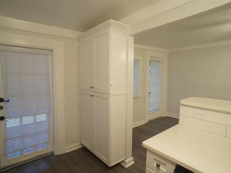 807 1/2 S Fremont Ave #LOWER — Photo 13