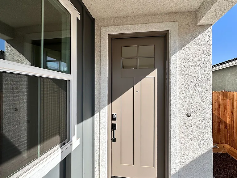 752 Stephanie Dr #2 — Photo 12