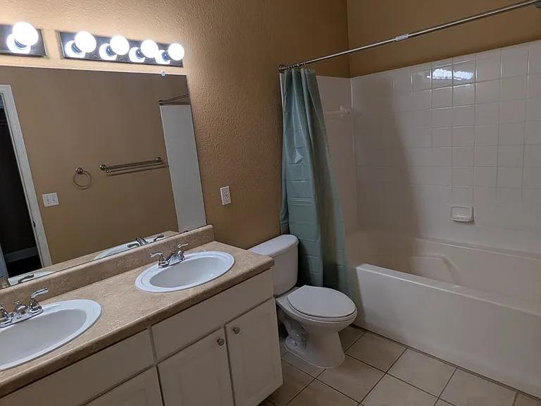 4872 NW 42nd Rd #103 — Photo 39