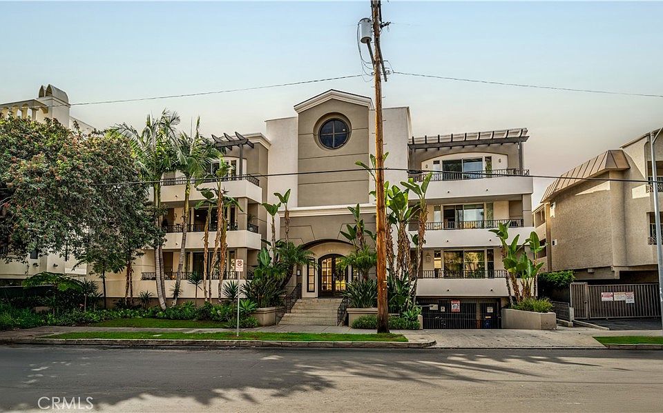 1st image of 4637 Willis Ave Unit 306
