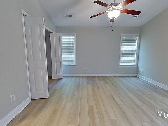 5th image of 2419 Red Maple Cir