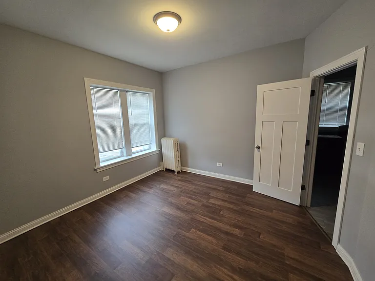 8117 S Drexel Ave #2 — Photo 21