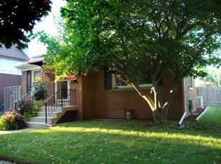 516 Clement Ave, Sheboygan, WI 53083