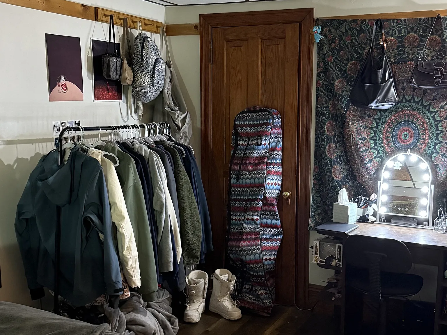 2 bed, $900 — Photo 2