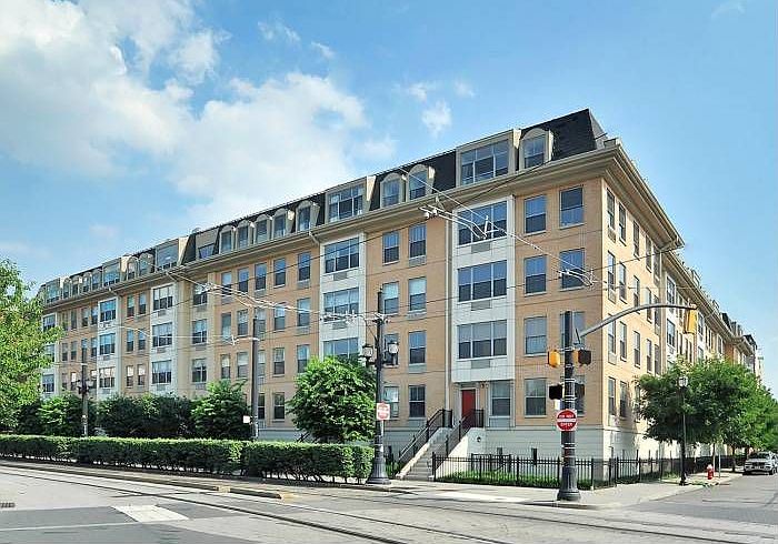 1st image of 149 Essex St #802