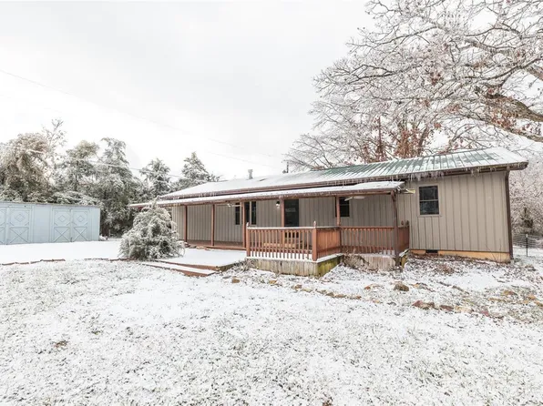 14467 Worth Ln, Plato, MO 65552