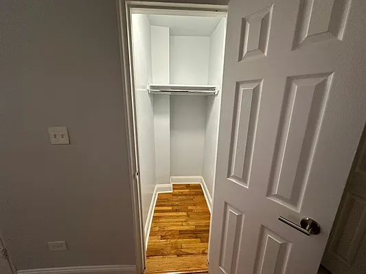 Rented by Zjama Realty Corp | media 8