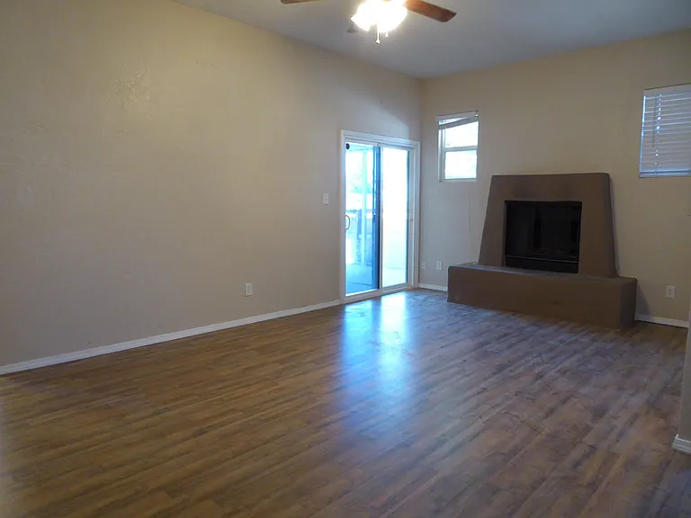 5449 Overlook Dr NE — Photo 5