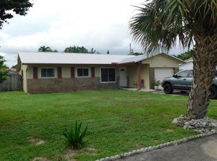 2233 NW 3rd Ave, Boca Raton, FL 33431