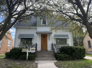 2711 S 8th St, Sheboygan, WI 53081